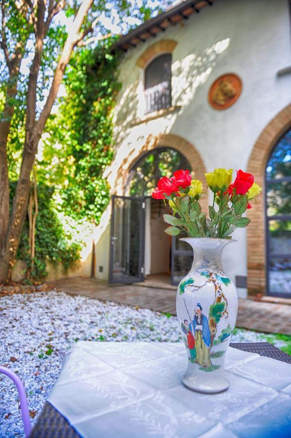 Scuderie Il Magnifico Apartment Firenze Bagian luar foto
